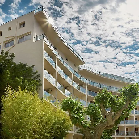 Dynamic Caldetes Barcelona 3*
