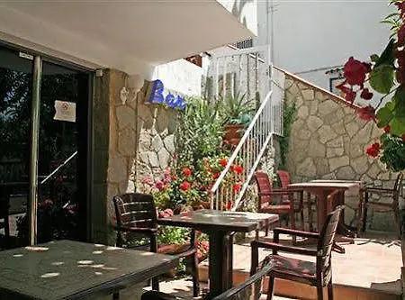 Dynamic Caldetes Barcelona 3*