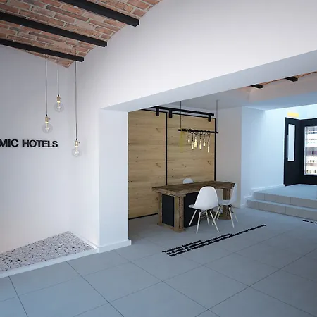 Dynamic Caldetes Barcelona 3*