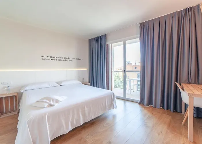 Dynamic Caldetes Barcelona 3*